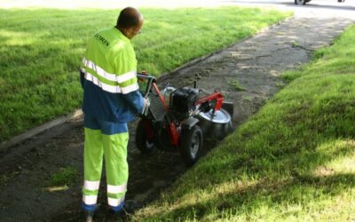 Étude de cas : comment l’entretien des bordures de trottoirs avec une machine peut vous faire économiser de l’argent